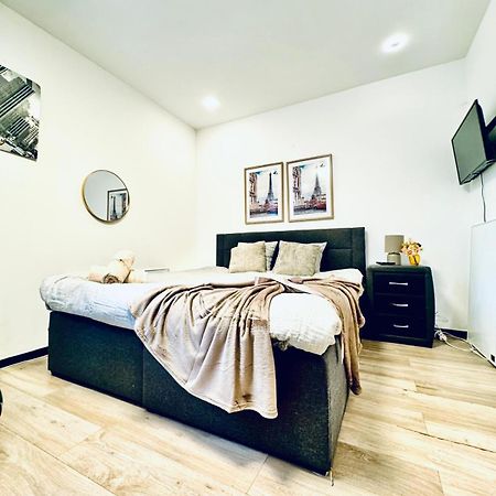Central King Studio - 10 Mins Walk From Downtown Виена Екстериор снимка